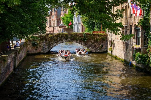 Self Guided Walking City Tour in Brugges