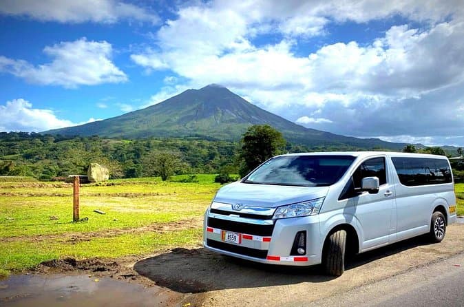 Best Arenal Volcano Tours Near Playa Flamingo