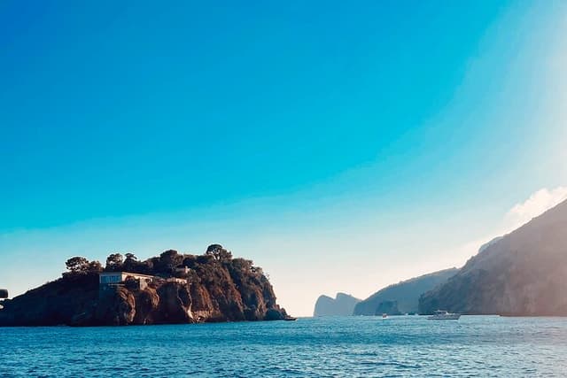 From Sorrento or Positano: Amalfi Coast Private Boat VIP Tour