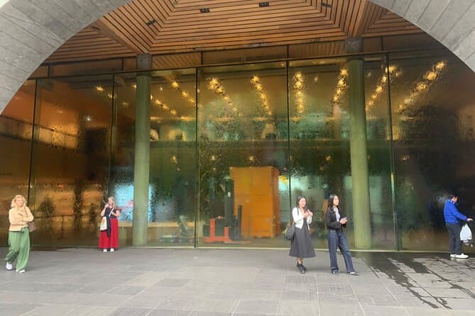 Best NGV Melbourne Tour Options Compared