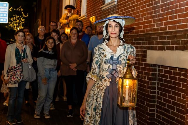 Alexandria's Original Ghost and Graveyard Tour