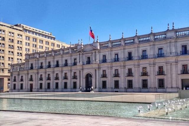 A City Tour Walking through the Unforgettable Santiago
