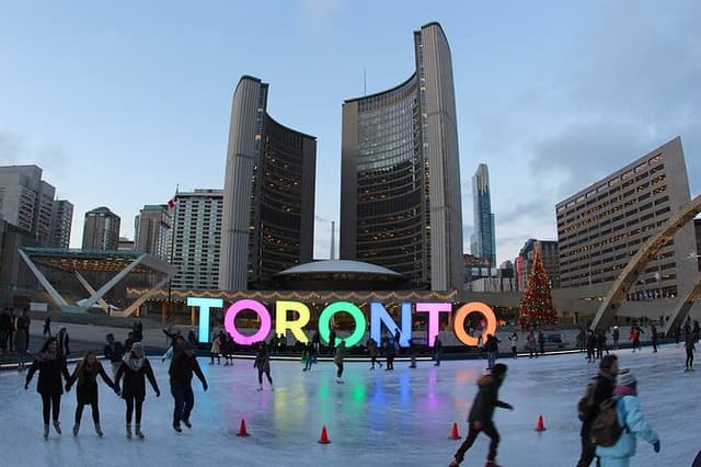 Toronto's Greatest Hits Walking Tour