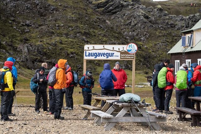 Small Group Landmannalaugar Hike and Hot Springs: Reykjavik/Hella