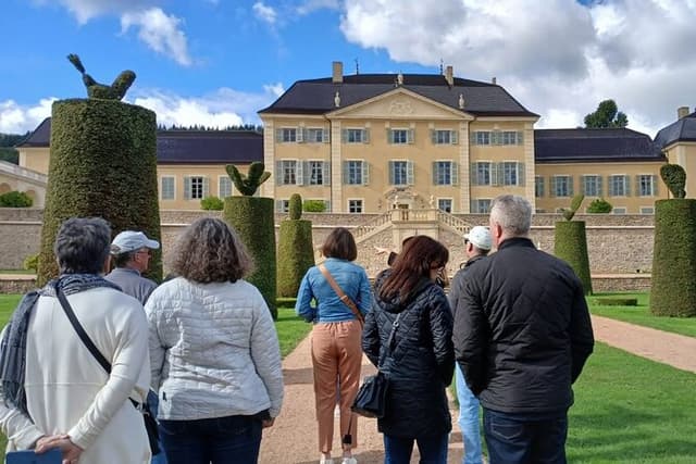 Beaujolais & Pérouges Wine & Food Tasting Private Tour from Lyon