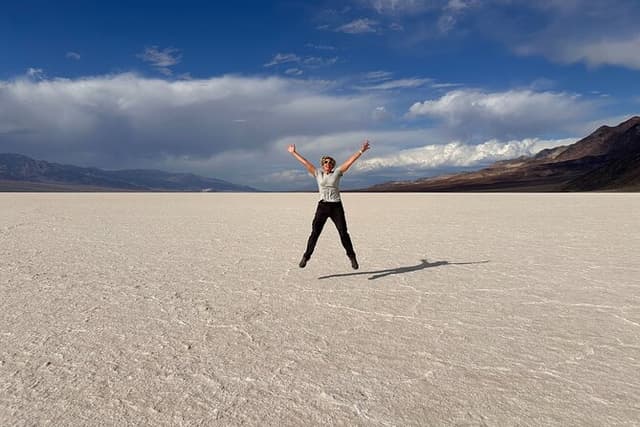 Tour with French Guide of Death Valley