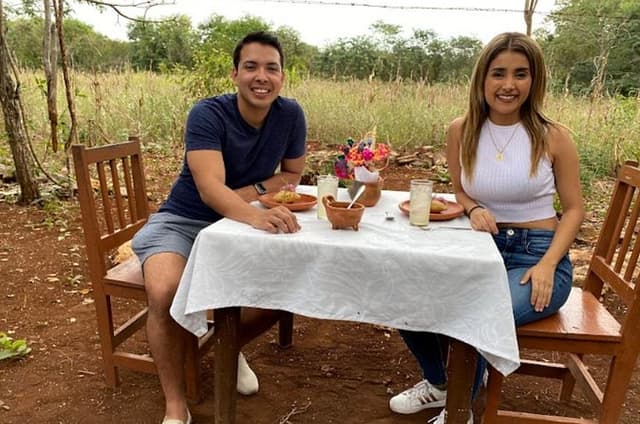 Yucatecan Hacienda and Uxmal Tour with Traditional Food