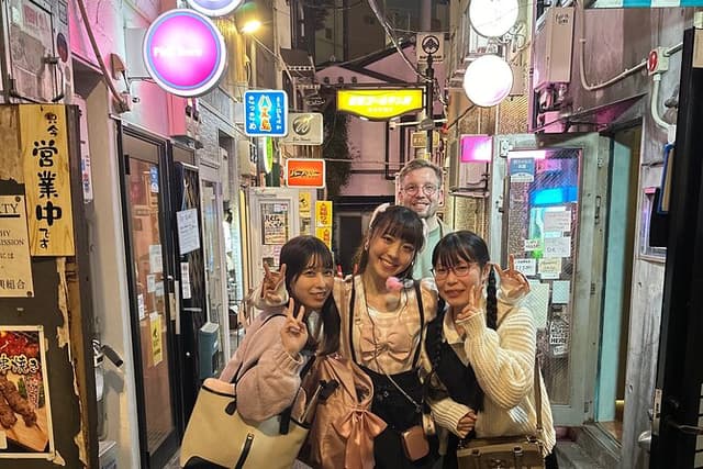 Shinjuku Nightlife Tour