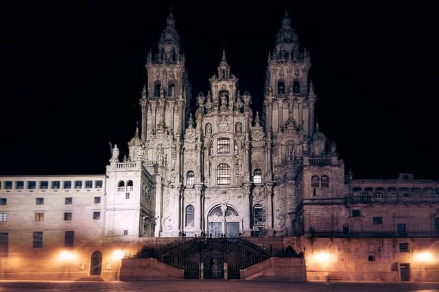 Camino DE Santiago Premium French DE Sarria to Santiago
