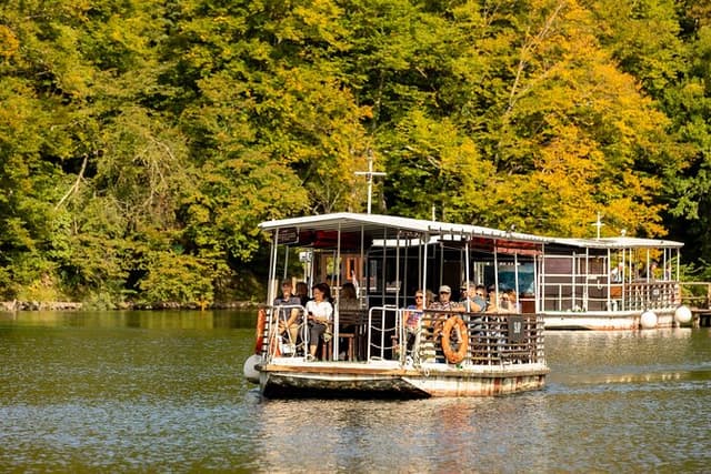 Split to Zagreb via Plitvice Lakes (3 hours stop is included)
