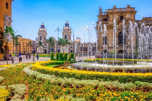 Lima Centro Old Town Highlights Private Walking Tour