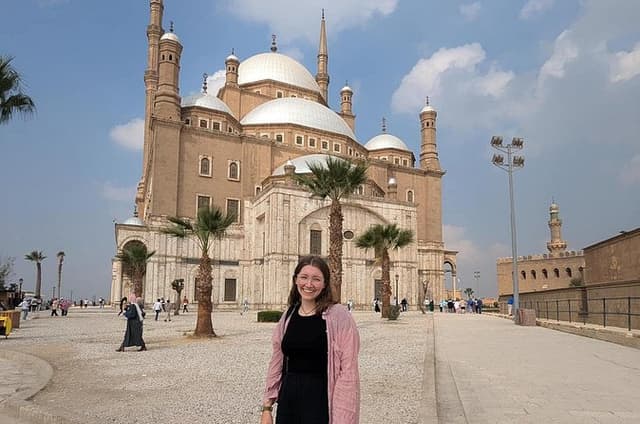 Private Tour Coptic Christian Cairo Islamic Mosque and Old Market