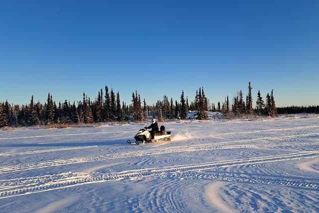 Snowmobile Adventure for Beginners in Yellowknife