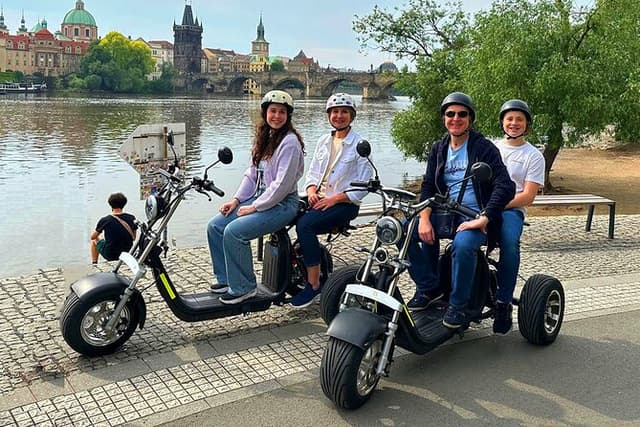 The Highlights of Prague on eBike or electric Scooter