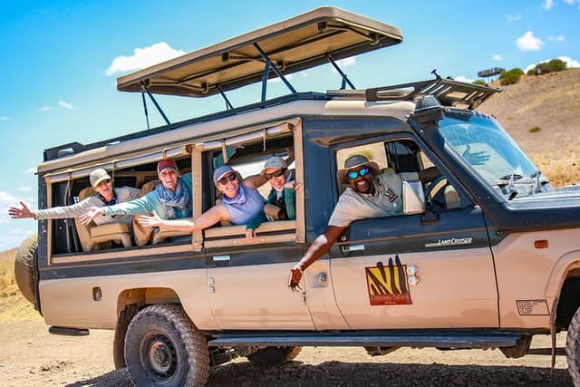 8-Days Private Kenya Safari Tour
