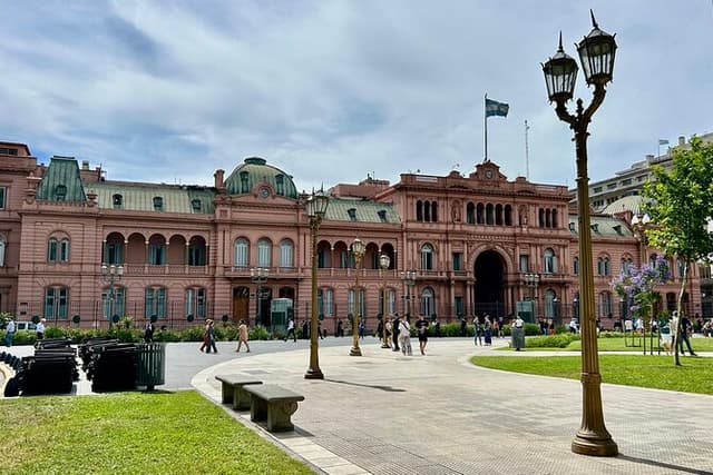 Buenos Aires City Private Tour 7 Hours with Local Guide