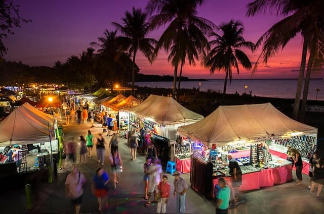 Darwin City & Mindil Beach Sunset Market experience