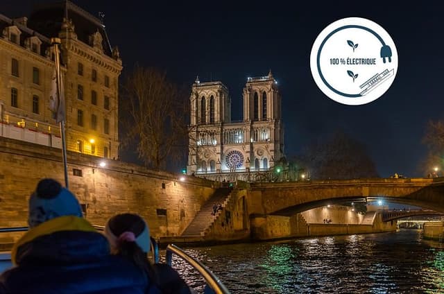 Seine River Evening Cruise with Music (Drink Options)