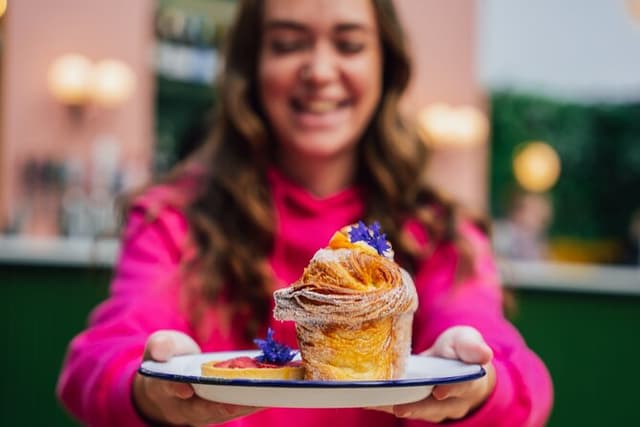 A Taste of Chester Food & Drink Tour