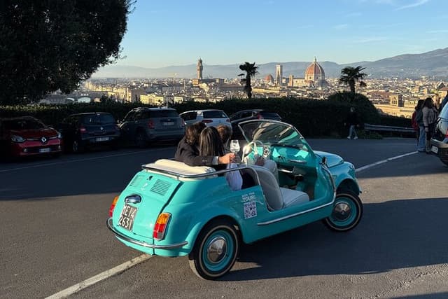 Florence Panoramic Tour in an Electric Fiat 500 Cabrio + Picnic