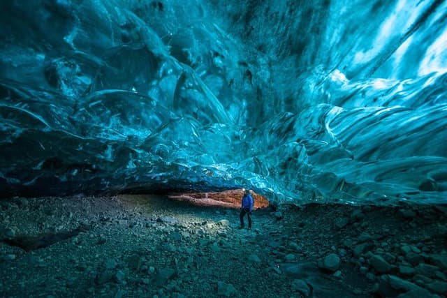 The Original Ice Cave Tour in Jökulsárlón Glacier Lagoon