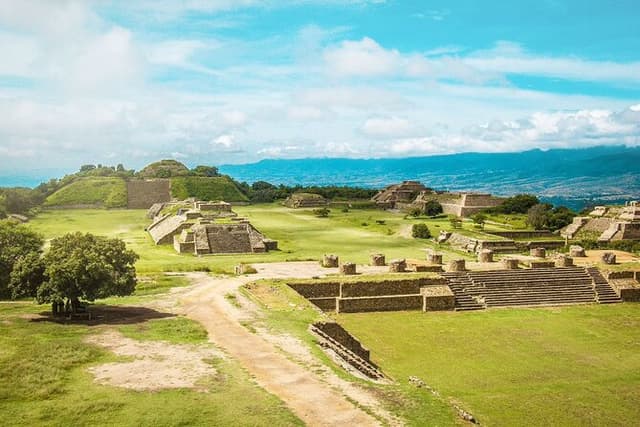 Monte Alban, Alebrijes & Black Clay Heritage Tour