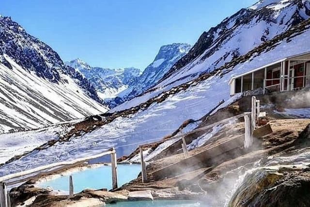 Maipo Cajon and Hill Baths Tours