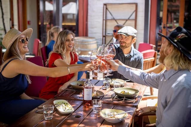 Private Central Otago Wine tasting Tour with Gourmet Lunch.