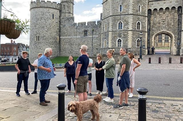 Private Walking Tour of Windsor with Award Winning Guide