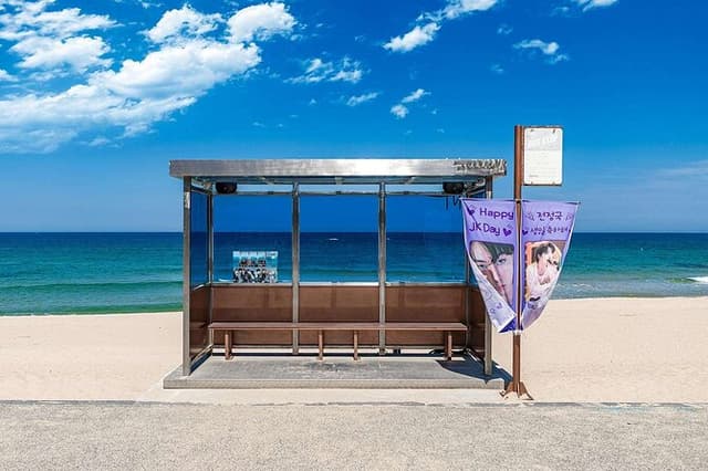 Gangwon East Coast Private Tour｜BTS Landmark, Market & Seoraksan