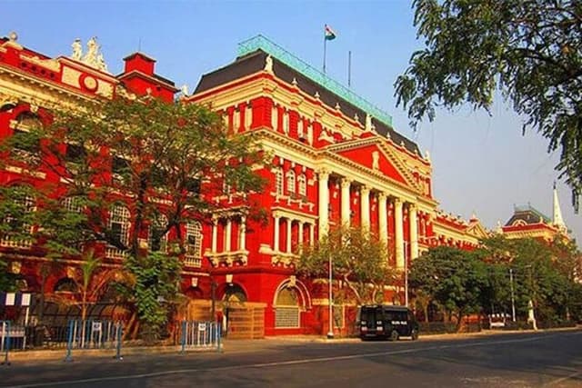 Heritage Walk in Dalhousie Square Kolkata Second City