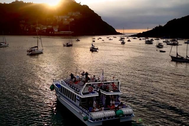 Sunset San Sebastian: Premium Sunset by Eco Catamaran
