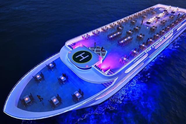 Luxury White Dinner Cruise with Seafood Buffet from Bangkok