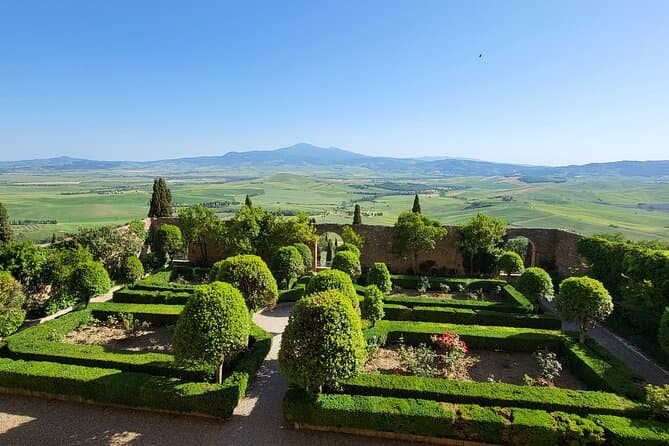 Authentic Pienza Walking Tour: Explore Tuscany's Hidden Gems
