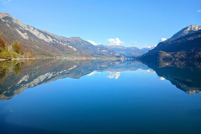 Interlaken Non Stop Intro Safari with CLOY Pier Iseltwald Private