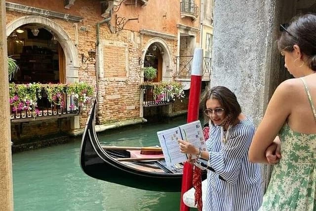 Tour in Venice with a local guide