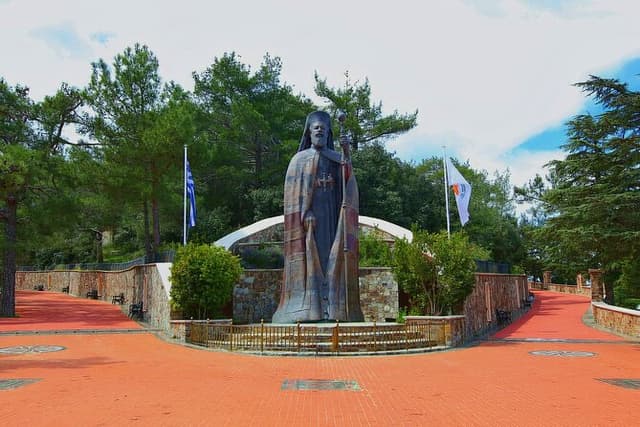Troodos, Omodos & Kykkos Monastery Full-Day Tour from Paphos