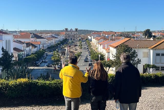 Walking Tour in Vila Viçosa