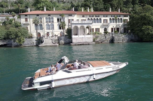 Private Lake Como Yacht Tour Experience on Colombo Boat