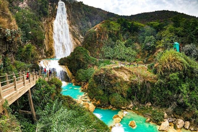 Full Day Tour in Lagos de Montebello and El Chiflón