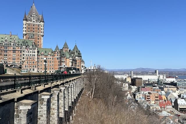 Private tour of Quebec City 4 hours