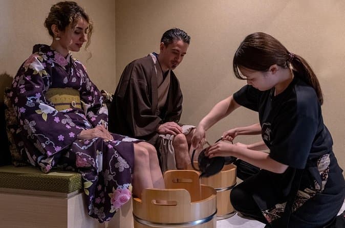 Relaxing Matcha Foot Bath Tours in Kyoto