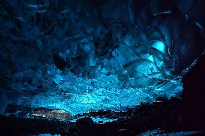 Unforgettable Vatnajökull Ice Cave Adventures near Höfn