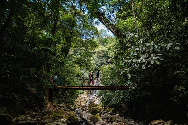 Explore the Antón Valley Adventure and Nature