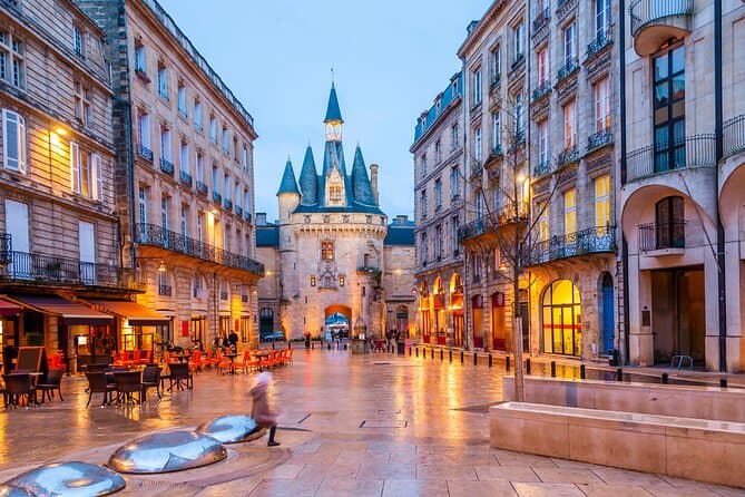 Best Bordeaux Shore Excursions: Explore Wine & History