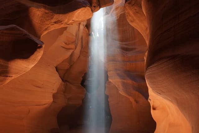Both Upper and Lower Antelope Canyon Tours - Arizona Tours