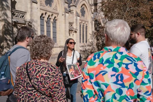 Bordeaux Small Group Guided Walking Tour