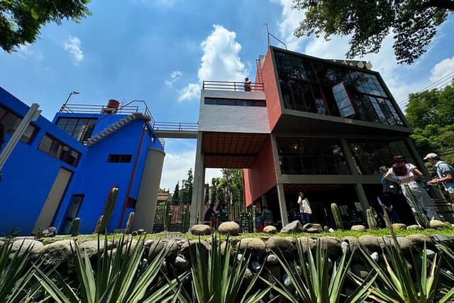Diego Rivera Frida Kahlo Studio House Tour