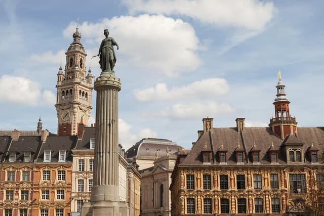 Explore Lille in 60 minutes with a Local