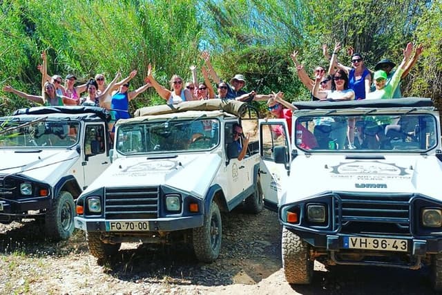 Half Day Tour with Jeep Safari in the Algarve Mountains